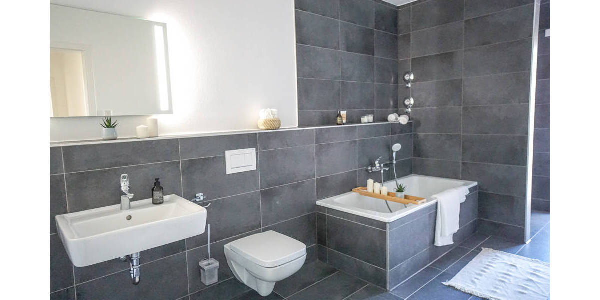 Etagenwohnung Oberasbach Kreutles - 4 Zimmer, 114 m&sup2;, 1.665&euro; | Angebot:25985108