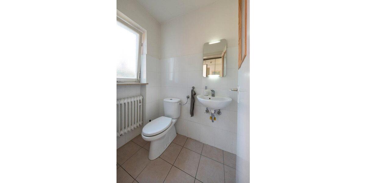 Doppelhaushälfte Neustadt an der Aisch - 7.5 Zimmer, 155 m&sup2;, 490.000&euro; | Angebot:26904793
