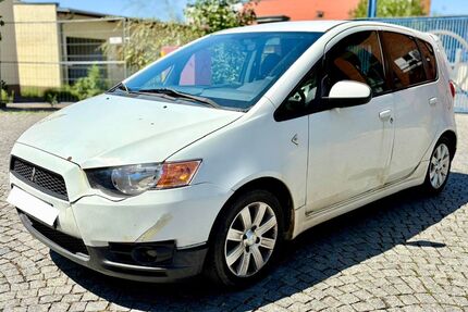 Mitsubishi Colt 200.594 km 1.300 &euro; Nürnberg 90439