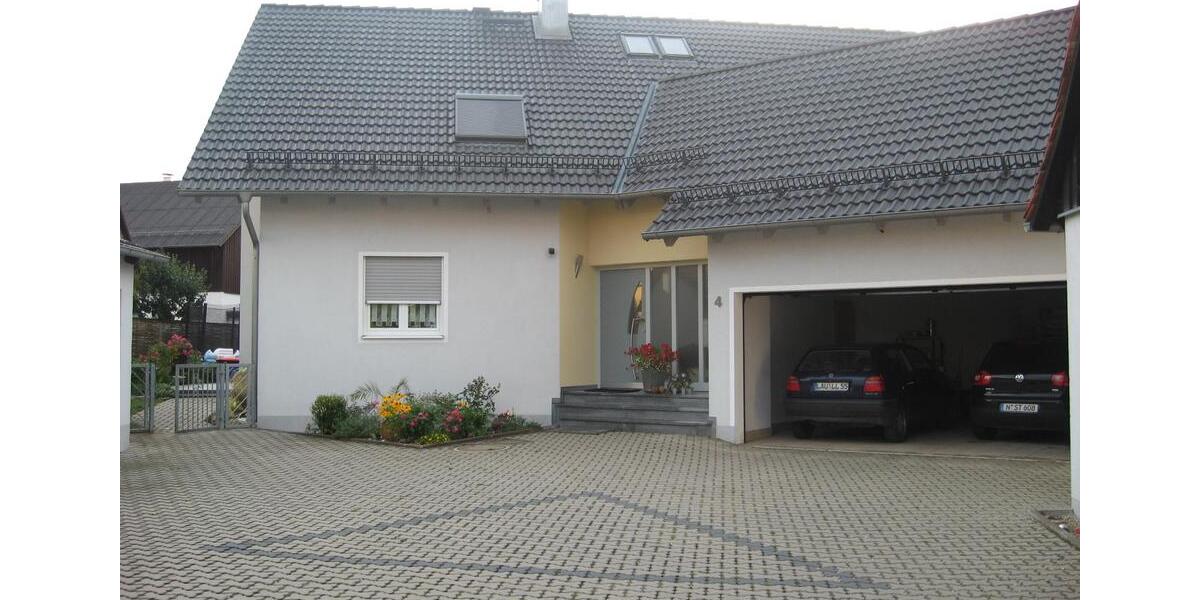 Etagenwohnung Pyrbaum - 2 Zimmer, 50 m&sup2;, 350&euro; | Angebot:26618020
