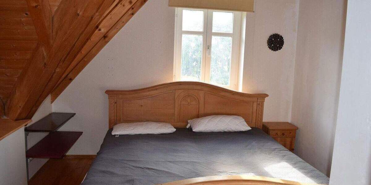 Einfamilienhaus Oberreichenbach - 1 Zimmer, 450 m&sup2;, 1.195.000&euro; | Angebot:25751713