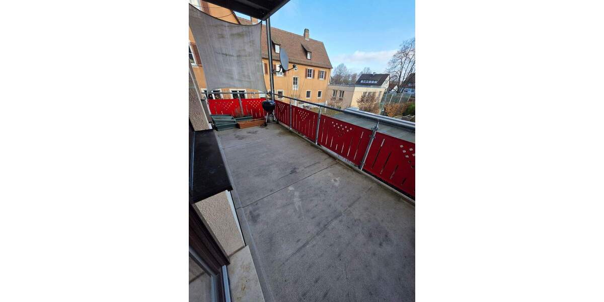 Etagenwohnung Feucht - 3 Zimmer, 100 m&sup2;, 349.000&euro; | Angebot:25984634