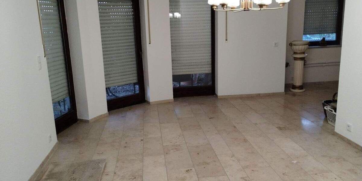 Einfamilienhaus Cadolzburg - 7 Zimmer, 163 m&sup2;, 599.000&euro; | Angebot:25679958