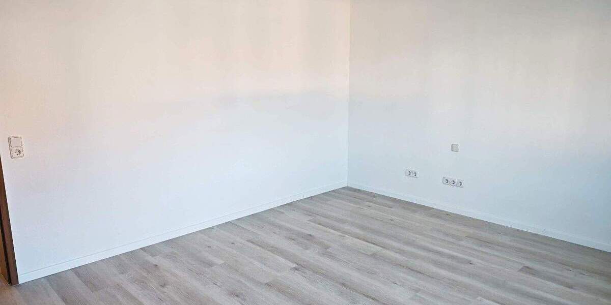 Etagenwohnung Uttenreuth - 3 Zimmer, 89 m&sup2;, 1.200&euro; | Angebot:25724247