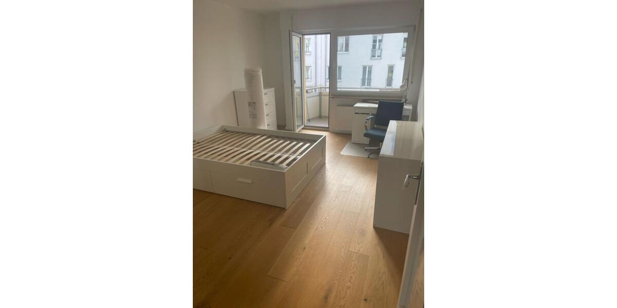 Etagenwohnung Nürnberg Herrnhütte - 2 Zimmer, 13 m&sup2;, 510&euro; | Angebot:25852668