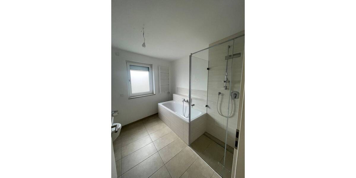 Etagenwohnung Stein - 3 Zimmer, 77 m&sup2;, 1.150&euro; | Angebot:26842273
