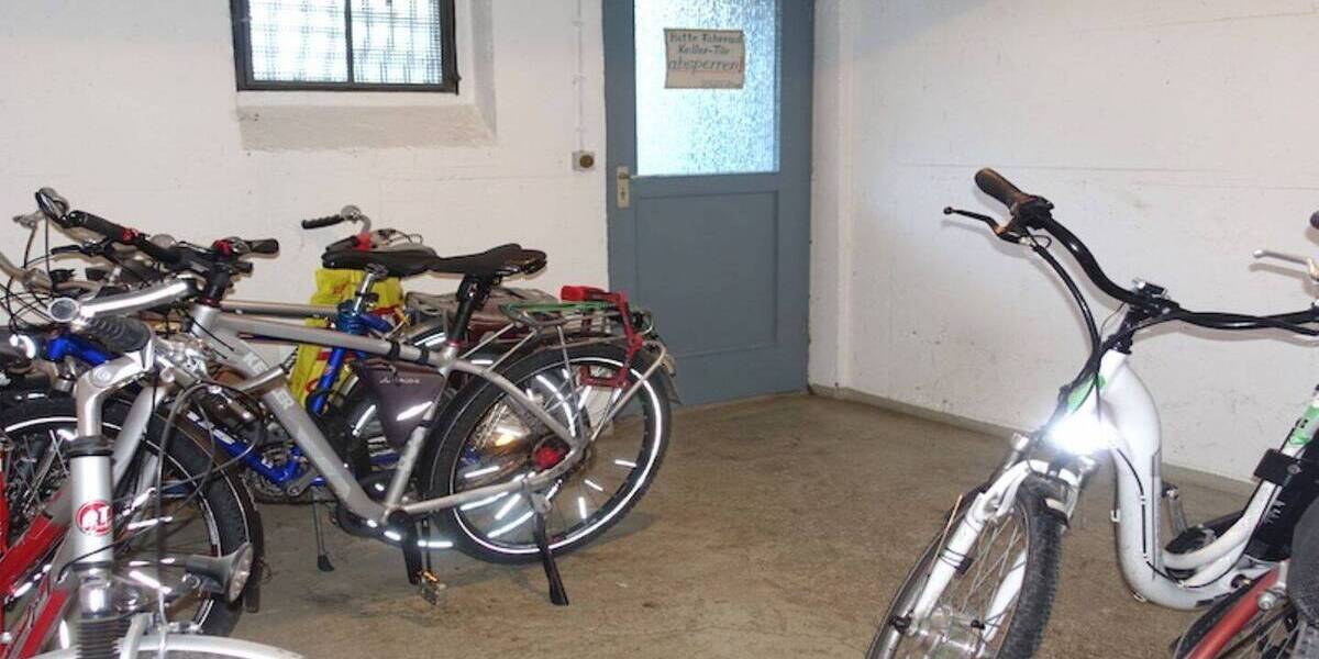 Etagenwohnung Lauf an der Pegnitz Lauf - 2 Zimmer, 63 m&sup2;, 750&euro; | Angebot:26833722