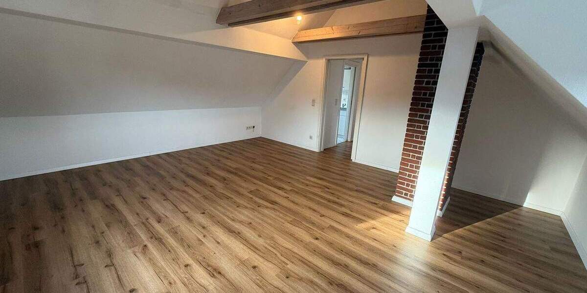 Mehrfamilienhaus, Wohnhaus Langensendelbach - 358.000&euro; | Angebot:25726216