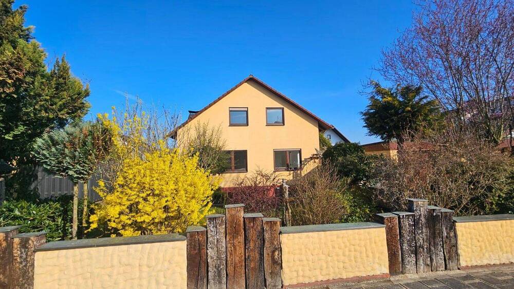 Einfamilienhaus Pyrbaum - 6 Zimmer, 129 m&sup2;, 584.000&euro; | Angebot:26016212