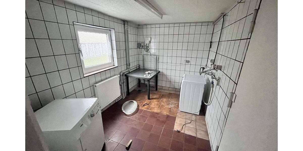 Etagenwohnung Forchheim Burk - 3 Zimmer, 100 m&sup2;, 950&euro; | Angebot:25742937