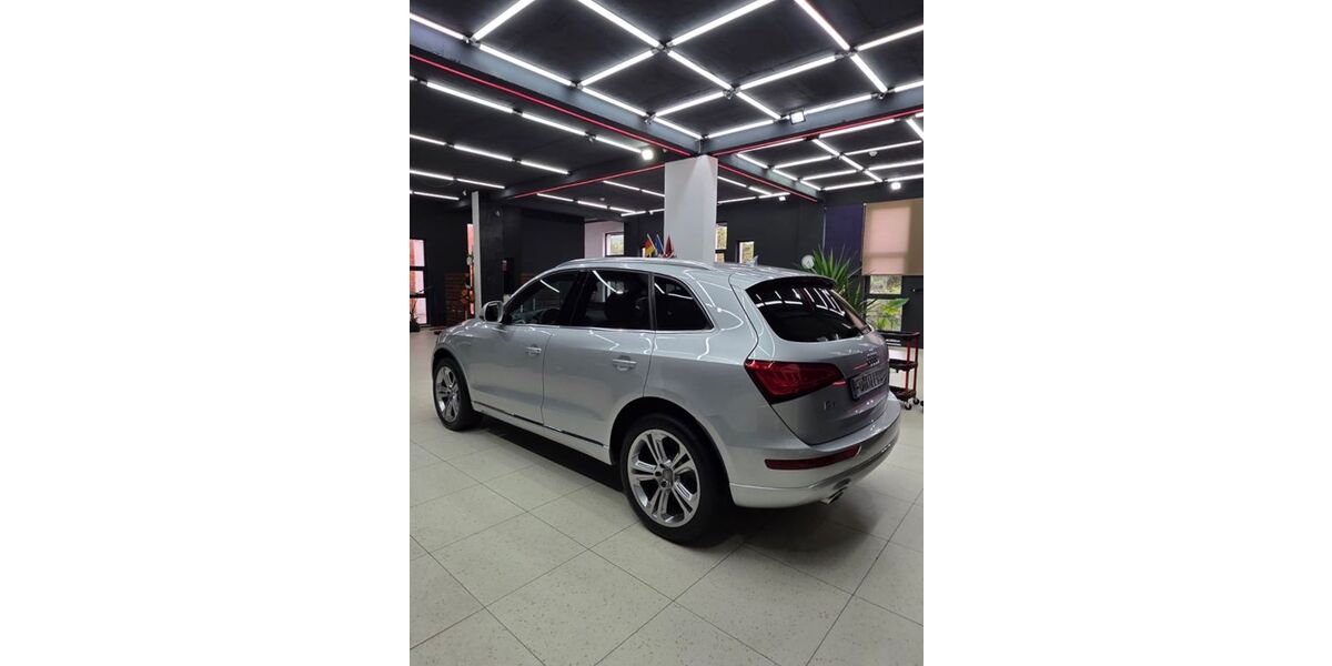 Audi Q5 218.563 km 16.900 &euro; Zirndorf 90513