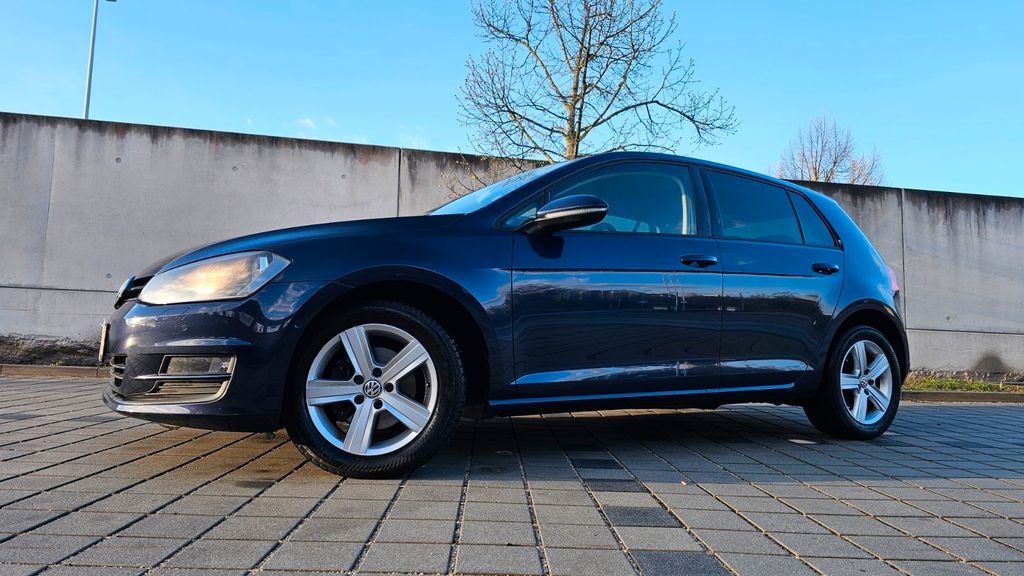 VW Golf 263.813 km 6.889 &euro; Nürnberg 90431