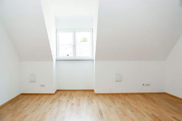 Etagenwohnung Nürnberg Reutles - 2 Zimmer, 63 m&sup2;, 890&euro; | Angebot:25928305