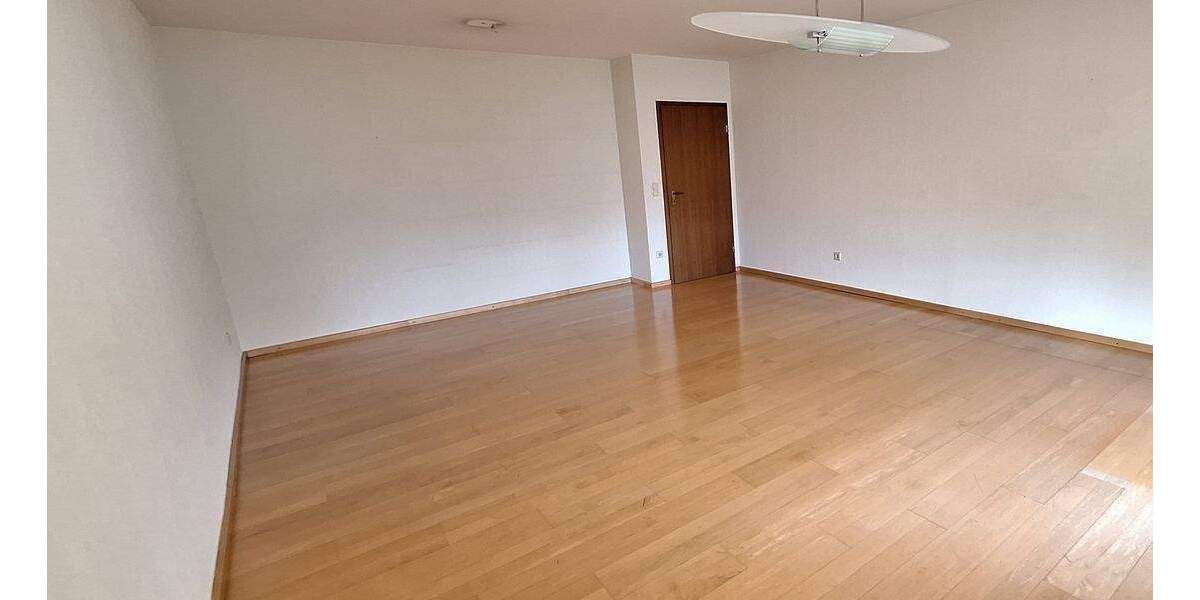 Etagenwohnung Altdorf bei Nürnberg Altdorf - 3 Zimmer, 89 m&sup2;, 295.000&euro; | Angebot:25697418