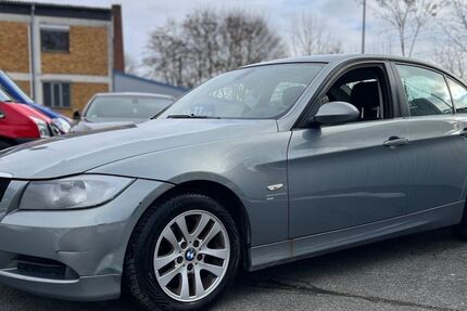 BMW 320 216.000 km 3.499 &euro; Nürnberg 90441