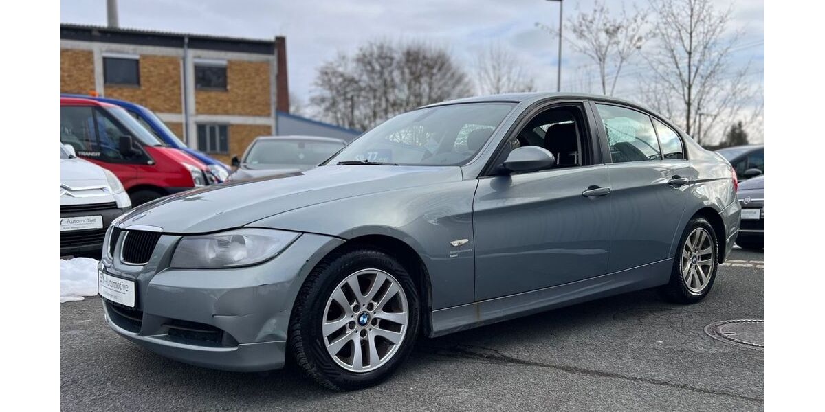 BMW 320 216.000 km 3.499 &euro; Nürnberg 90441