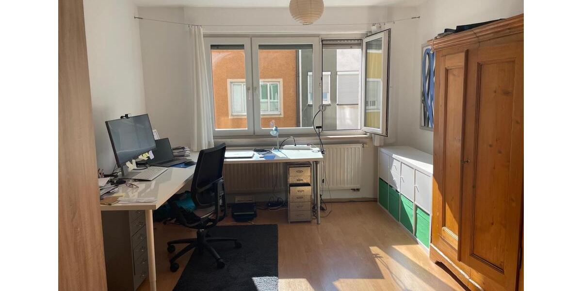 Etagenwohnung Nürnberg Altstadt, St. Lorenz - 3 Zimmer, 60 m&sup2;, 710&euro; | Angebot:25641040