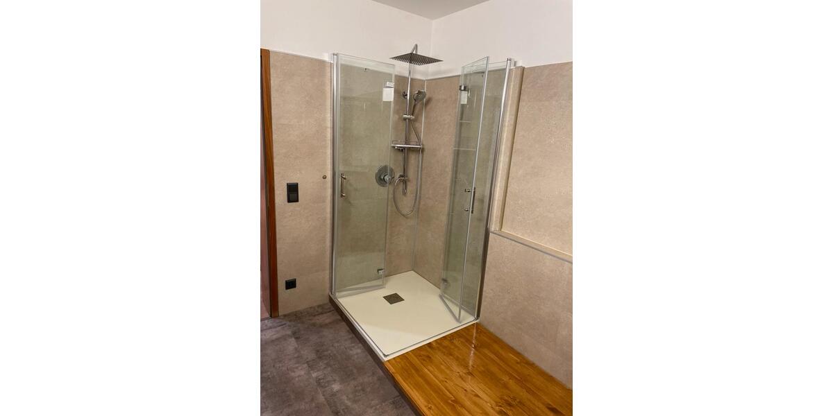 Etagenwohnung Uttenreuth - 3 Zimmer, 95 m&sup2;, 1.350&euro; | Angebot:25636489