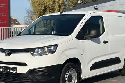 Toyota Proace (Verso) 24.600 km 14.990 &euro; Nürnberg 90431