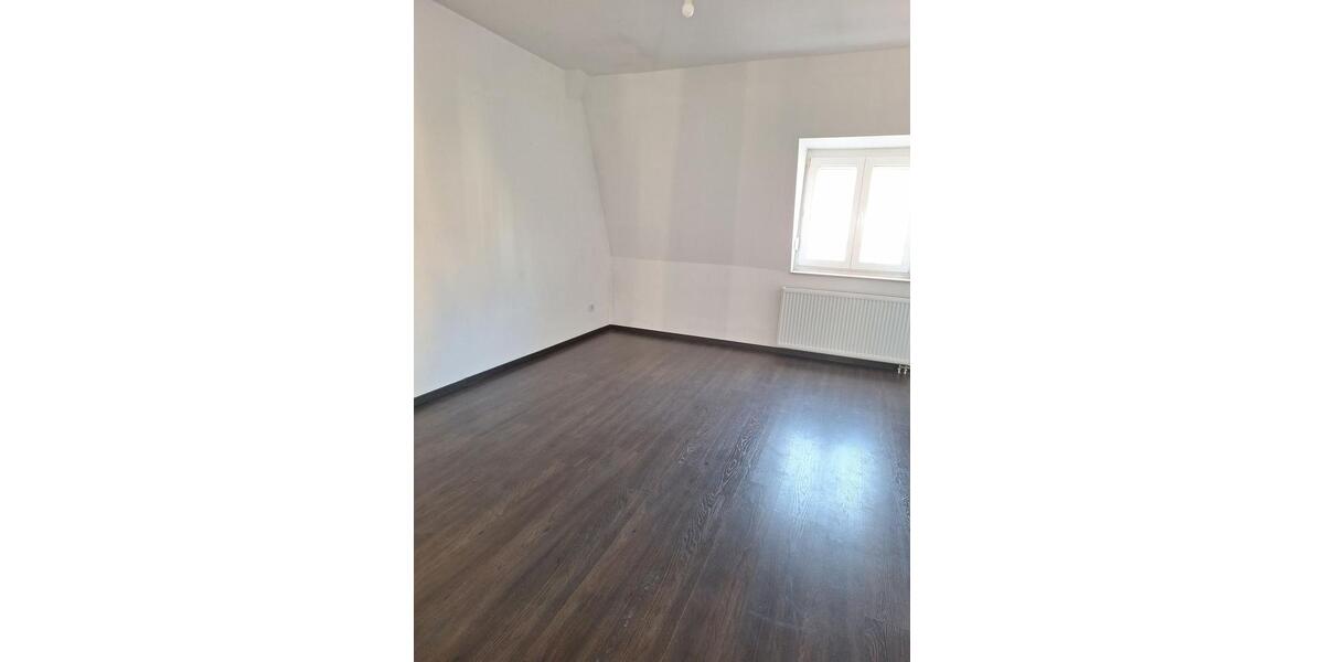 Etagenwohnung Nürnberg Gärten bei Wöhrd - 3.5 Zimmer, 77 m&sup2;, 990&euro; | Angebot:25941950