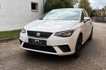 Seat Ibiza 9.000 km 15.900 &euro; Neustadt an der Aisch 91413