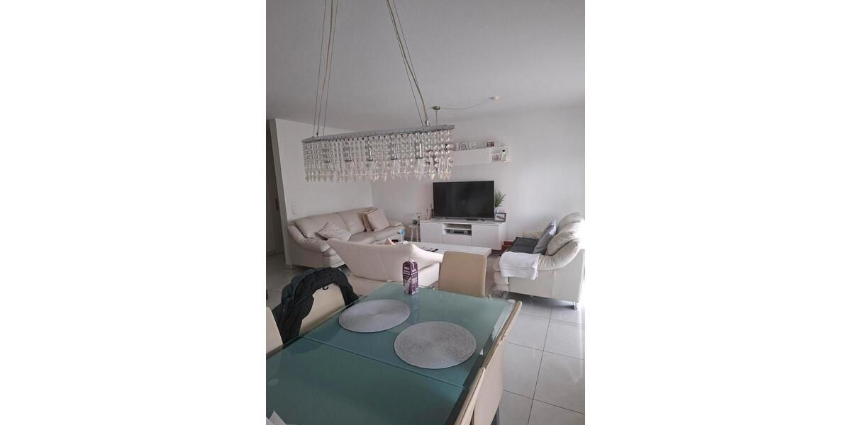 Etagenwohnung Nürnberg Gibitzenhof - 3 Zimmer, 90 m&sup2;, 1.350&euro; | Angebot:25904039