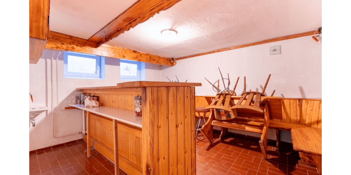 Mehrfamilienhaus, Wohnhaus Trautskirchen - 8 Zimmer, 164 m&sup2;, 365.000&euro; | Angebot:25835505