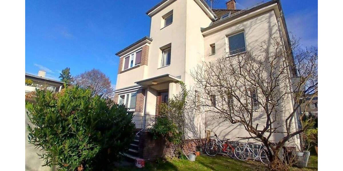 Etagenwohnung Nürnberg Gleißhammer - 3 Zimmer, 100 m&sup2;, 1.200&euro; | Angebot:25661487