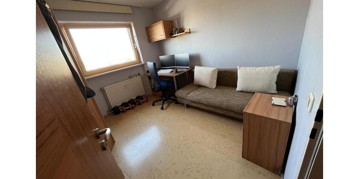 Etagenwohnung Nürnberg Schnepfenreuth - 3 Zimmer, 72 m&sup2;, 312.000&euro; | Angebot:25553216