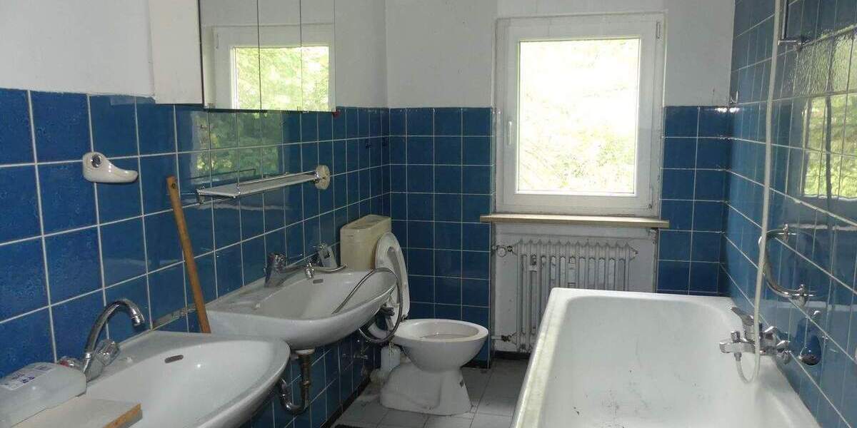 Mehrfamilienhaus, Wohnhaus Forchheim Reuth - 9 Zimmer, 233 m&sup2;, 639.999&euro; | Angebot:25747793