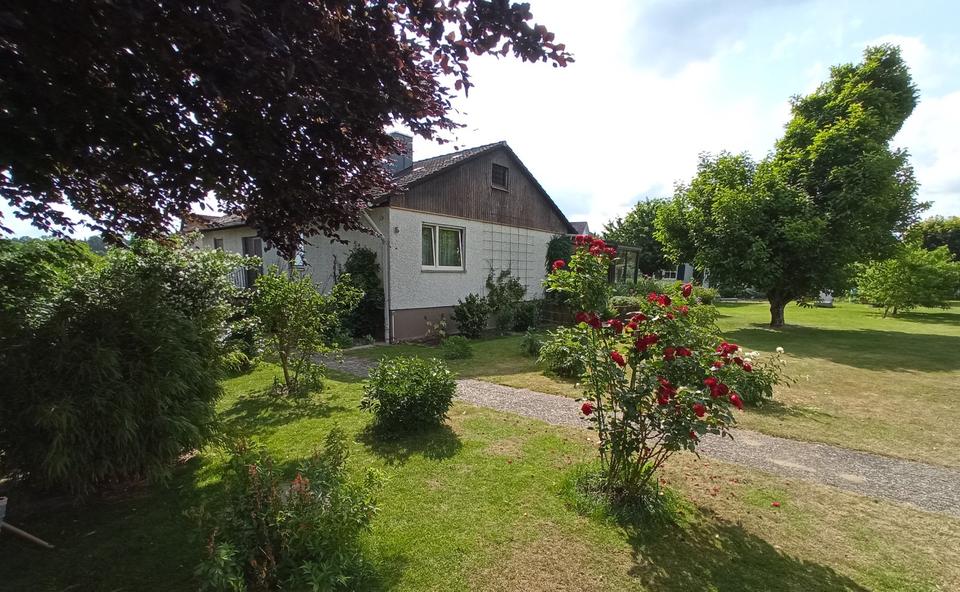 Einfamilienhaus Adelsdorf - 6 Zimmer, 172 m&sup2;, 495.000&euro; | Angebot:25942257