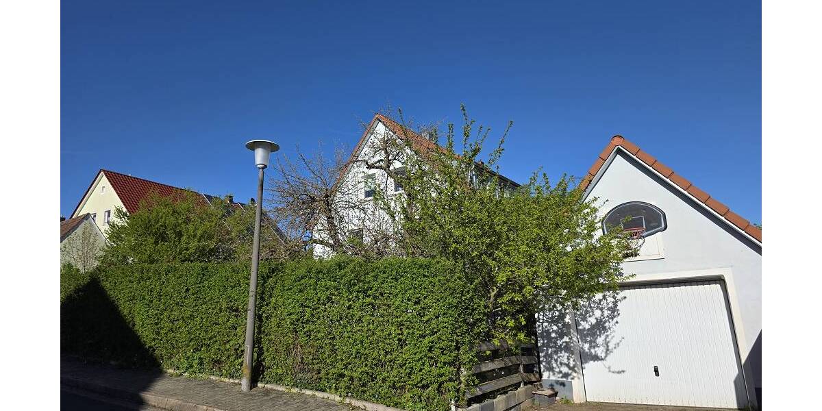 Doppelhaushälfte Emskirchen - 7 Zimmer, 177 m&sup2;, 395.000&euro; | Angebot:26658322