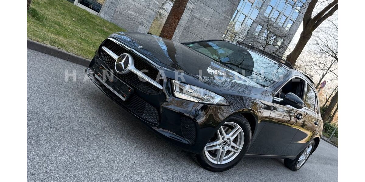 Mercedes-Benz A 180 80.000 km 17.900 &euro; Nürnberg 90431