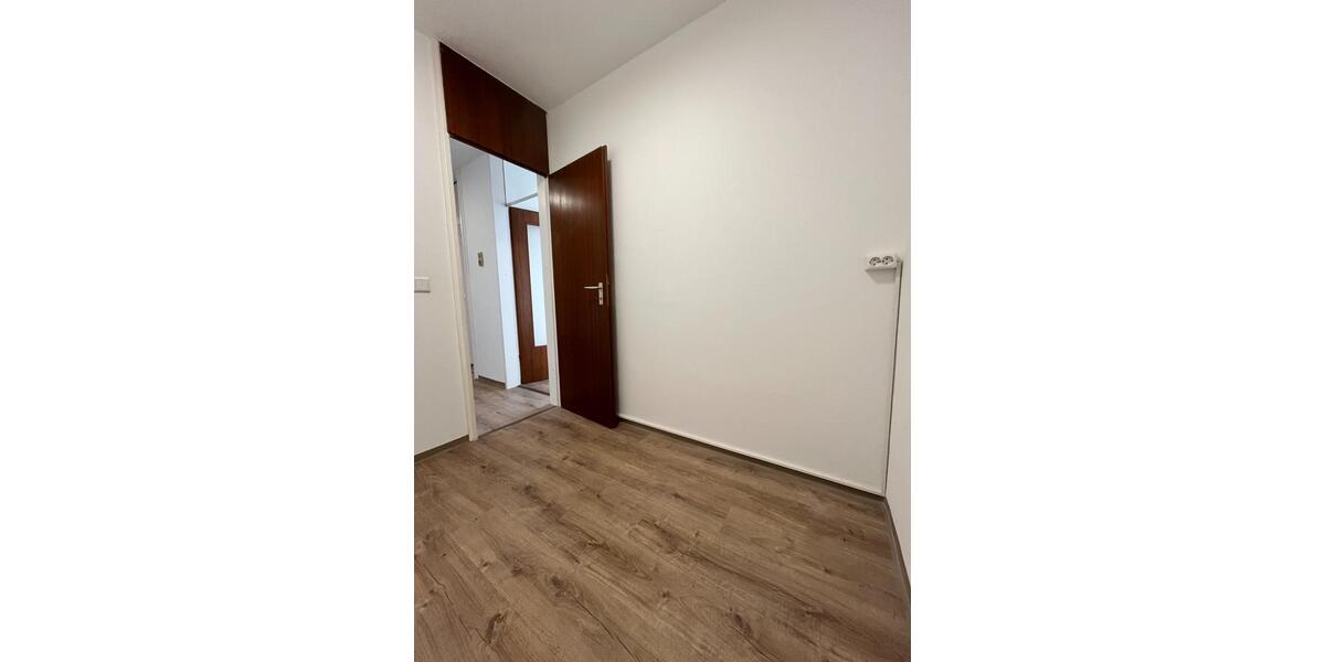 Etagenwohnung Erlangen Alterlangen - 2.5 Zimmer, 75 m&sup2;, 1.050&euro; | Angebot:25961693