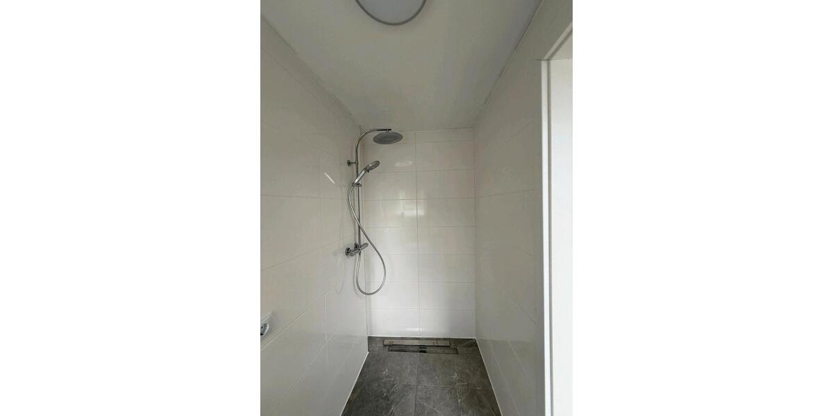 Dachgeschoßwohnung Nürnberg Eberhardshof - 3 Zimmer, 55 m&sup2;, 900&euro; | Angebot:26546317