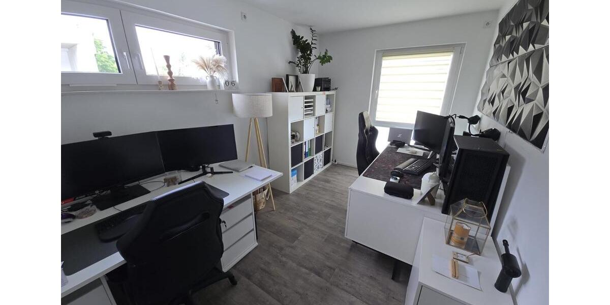 Etagenwohnung Höchstadt an der Aisch - 3 Zimmer, 90 m&sup2;, 900&euro; | Angebot:25866720