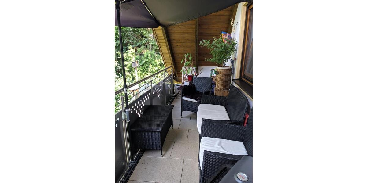 Dachgeschoßwohnung Burgthann - 3 Zimmer, 85 m&sup2;, 700&euro; | Angebot:25652553