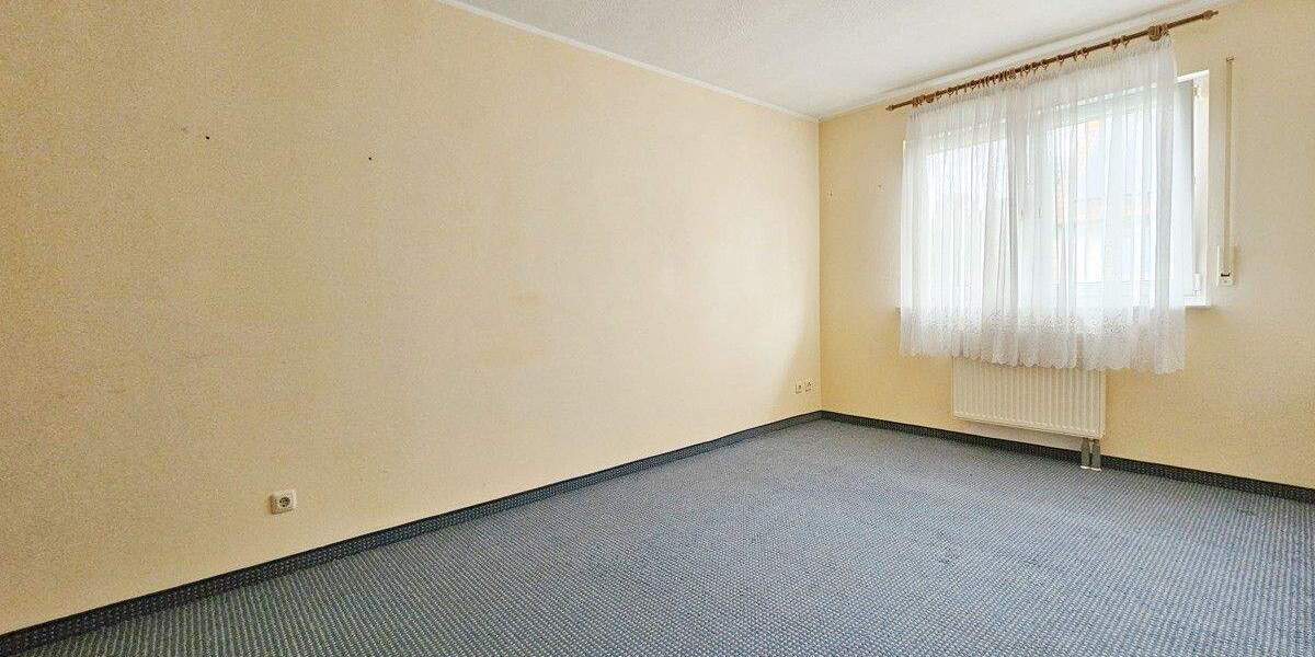 Reihenendhaus Nürnberg Gebersdorf - 5 Zimmer, 146 m&sup2;, 649.000&euro; | Angebot:25732352