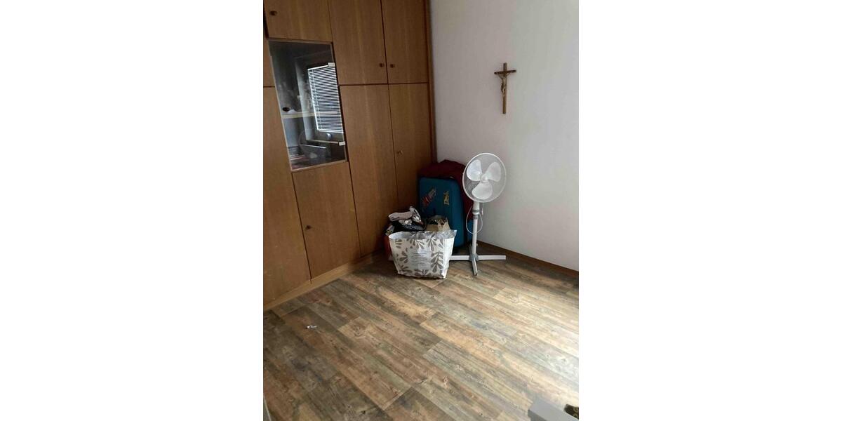 Etagenwohnung Nürnberg Erlenstegen - 3 Zimmer, 79 m&sup2;, 1.190&euro; | Angebot:25017781