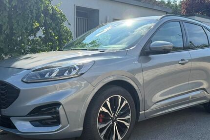 Ford Kuga 51.000 km 20.500 &euro; Veitsbronn 90587