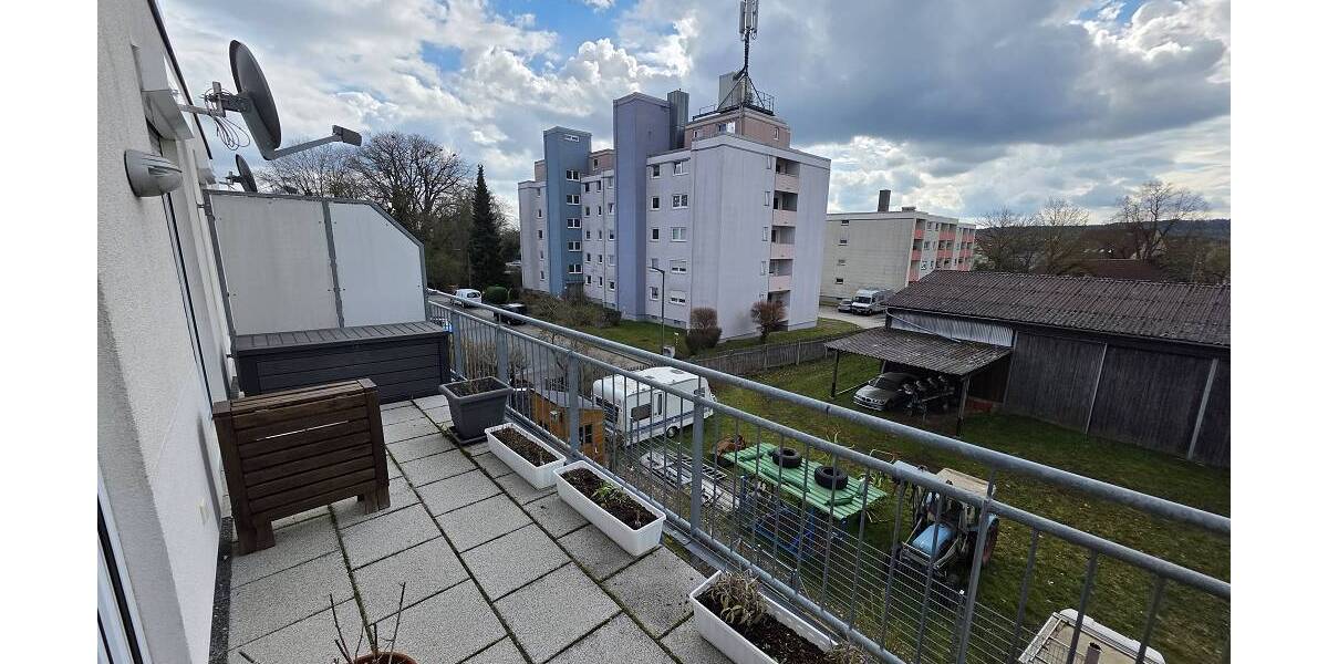 Mehrfamilienhaus, Wohnhaus Fürth Burgfarrnbach - 5 Zimmer, 121 m&sup2;, 1.325&euro; | Angebot:25928885