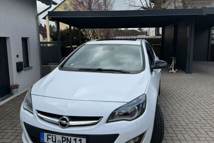 Opel Astra 76.800 km 8.399 &euro; Seukendorf 90556