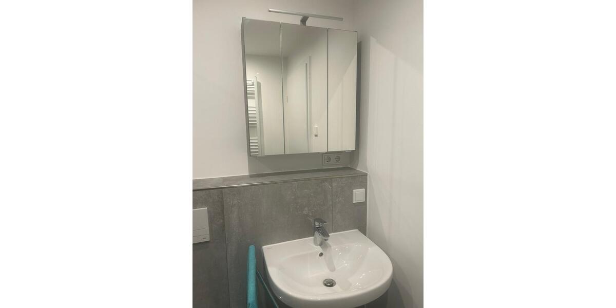 Etagenwohnung Nürnberg - 2 Zimmer, 65 m&sup2;, 1.300&euro; | Angebot:25937755