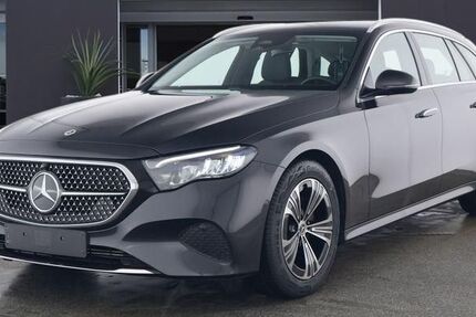 Mercedes-Benz E 200 13.782 km 45.488 &euro; Altdorf 90518