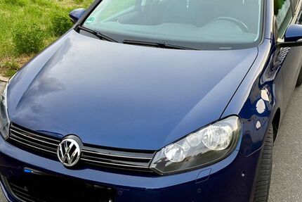 VW Golf 142.000 km 4.700 &euro; Eckental 90542