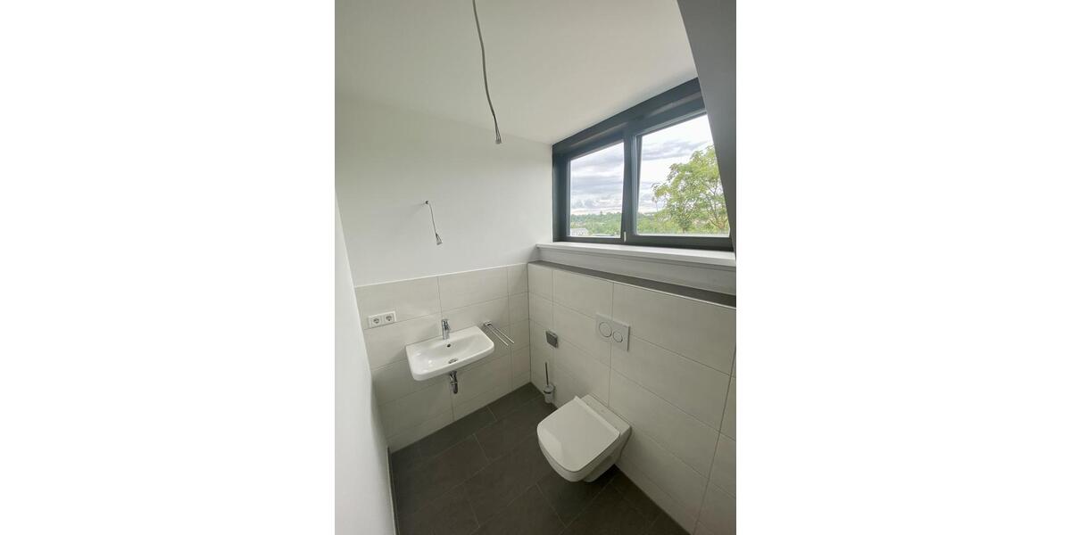 Etagenwohnung Neustadt an der Aisch - 3 Zimmer, 97 m&sup2;, 1.090&euro; | Angebot:26444601