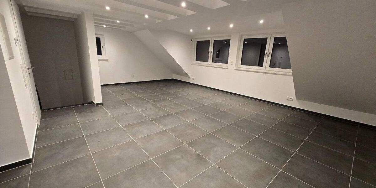 Reihenendhaus Nürnberg Laufamholz - 5 Zimmer, 163 m&sup2;, 749.000&euro; | Angebot:25731700