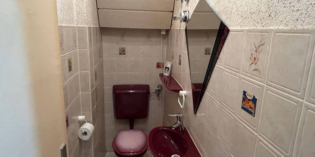 Etagenwohnung Erlangen Innenstadt - 4 Zimmer, 104 m&sup2;, 349.000&euro; | Angebot:25700820