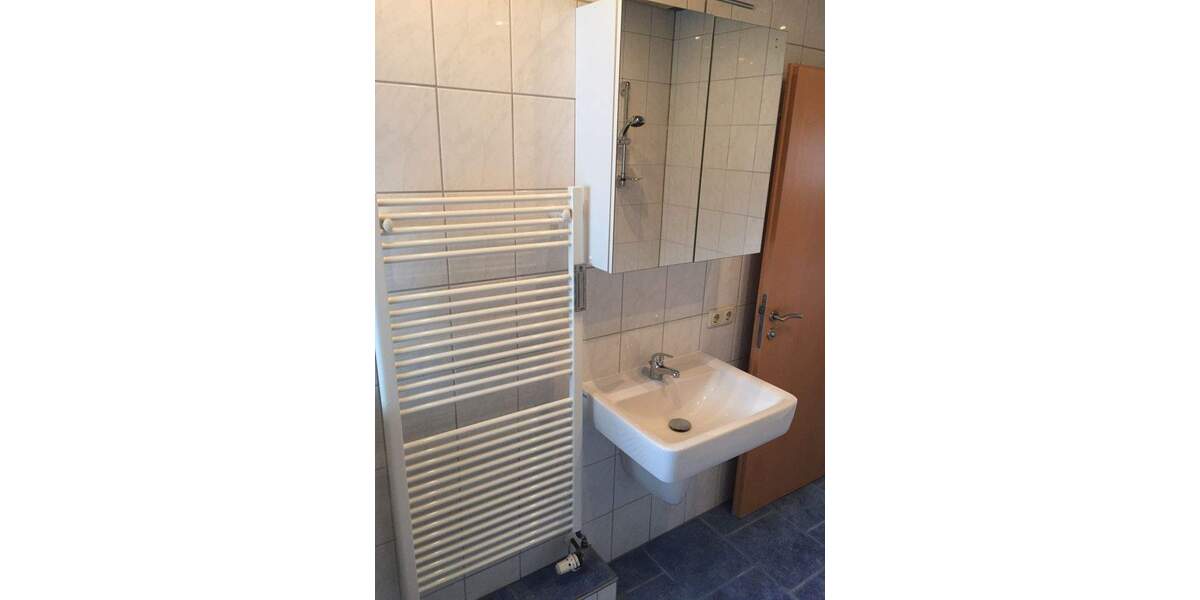 Etagenwohnung Weisendorf - 3 Zimmer, 93 m&sup2;, 945&euro; | Angebot:25835215