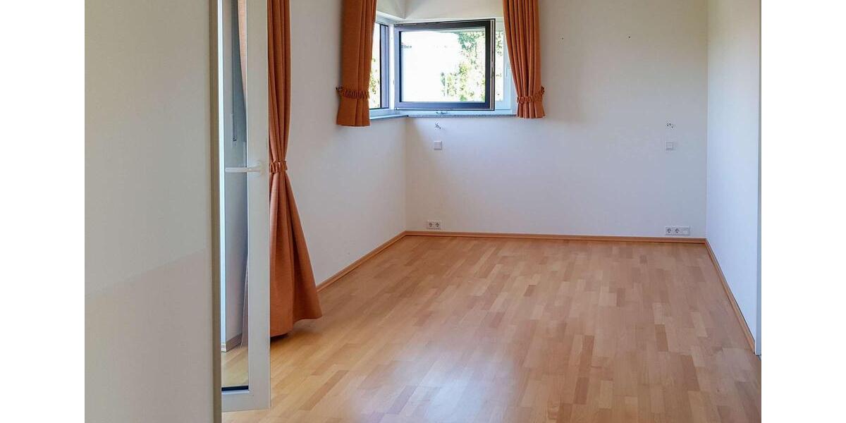 Einfamilienhaus Nürnberg Erlenstegen - 4 Zimmer, 118 m&sup2;, 1.730&euro; | Angebot:25111652